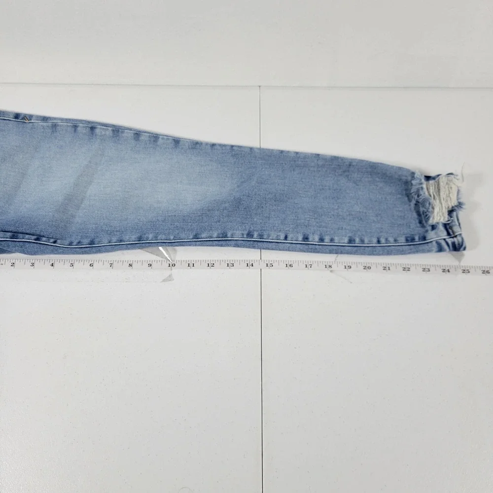 GOOD AMERICAN‎ High Rise Distressed Frayed Hem Light Wash Denim Jeans